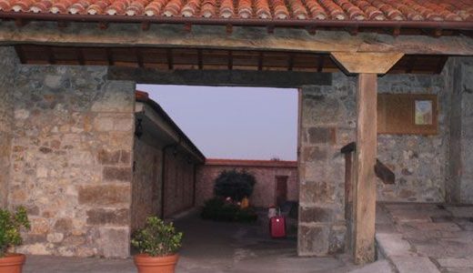 Hospedería del monasterio de Suesa.